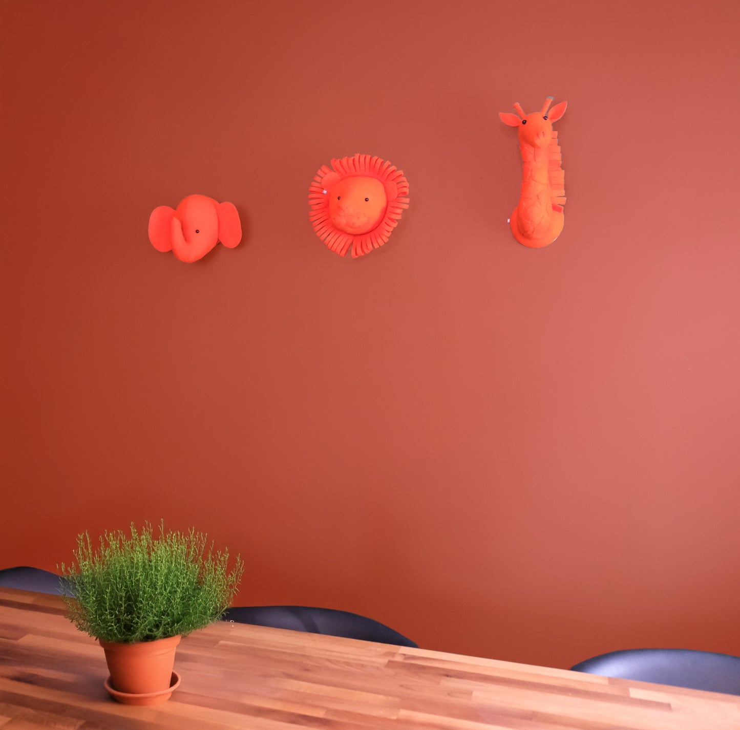 Colour Drench Lion Head - Mini - Orange