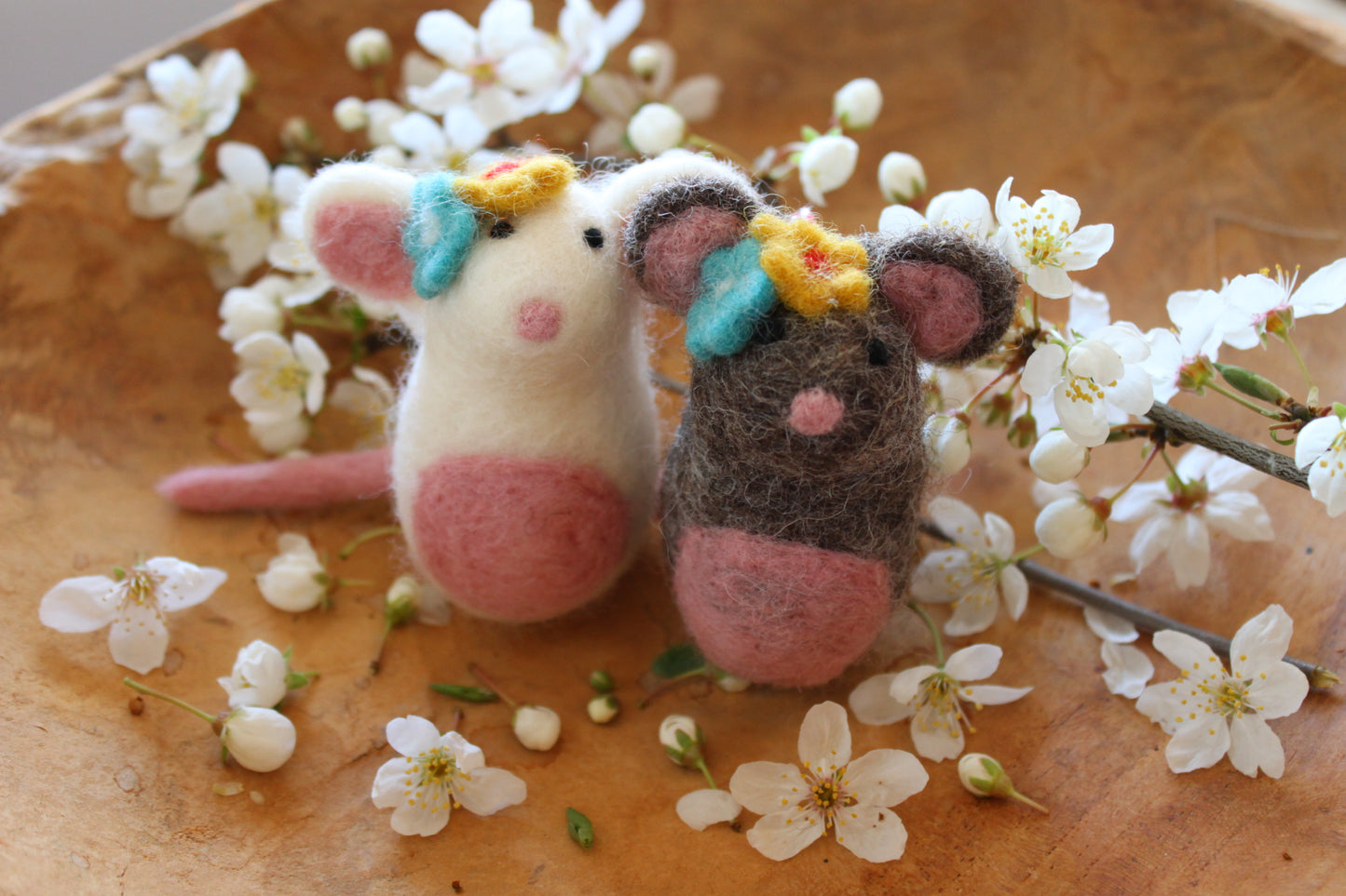 Flower Mice Decorations